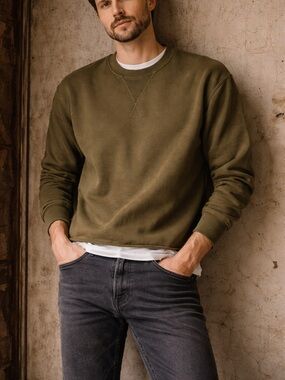 Freenote cloth olive green rolled raw hem crewneck sweatshirt